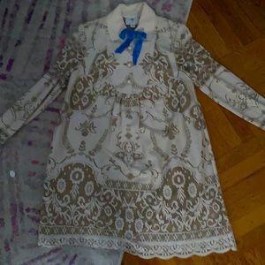 Cute Anna Sui x target swing dress in an XS. Only worn once. Smoke free home.